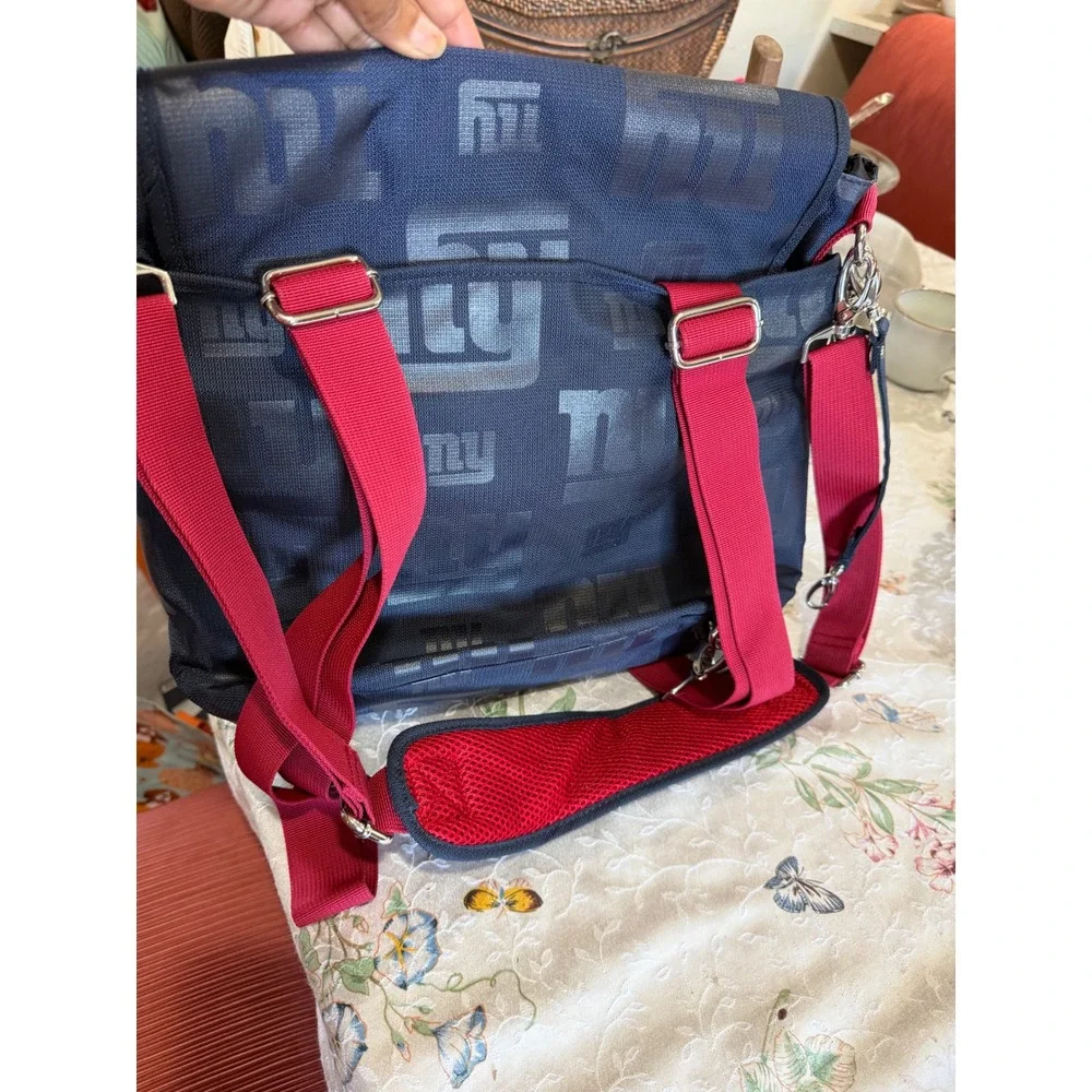 NFL New York Giants Messenger Bag Backpack Convertible Navy Blue Red Crossbody